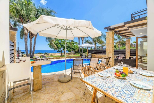 Villa (3 Bedrooms) | Front of property