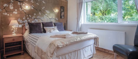 3 ห้องนอน, เครื่องนอนระดับพรีเมียม, ผ้าปูที่นอน