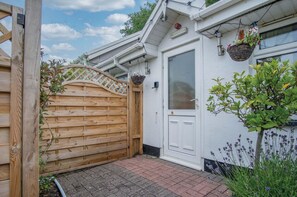 Cottage (3 Bedrooms) | Denah