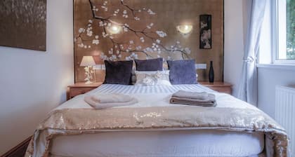 Rose Cottage - 3 Bed Cottage - New Hedges - Tenby