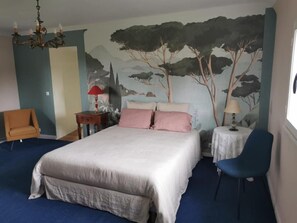 Habitación doble Confort, para no fumadores, vista a la bahía | Insonorización, tabla de planchar con plancha y wifi gratis 