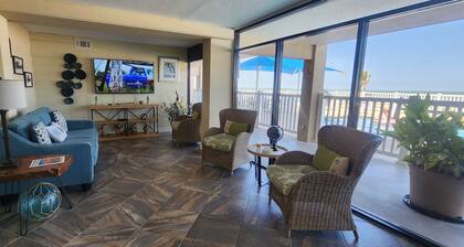 Spring Pricing at Seaside Bungalow