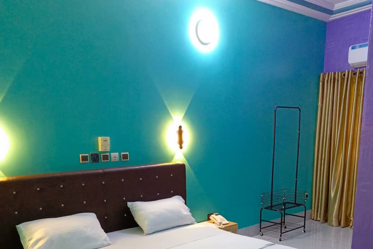 Literie de qualité, couette en duvet, décor unique, ameublement unique