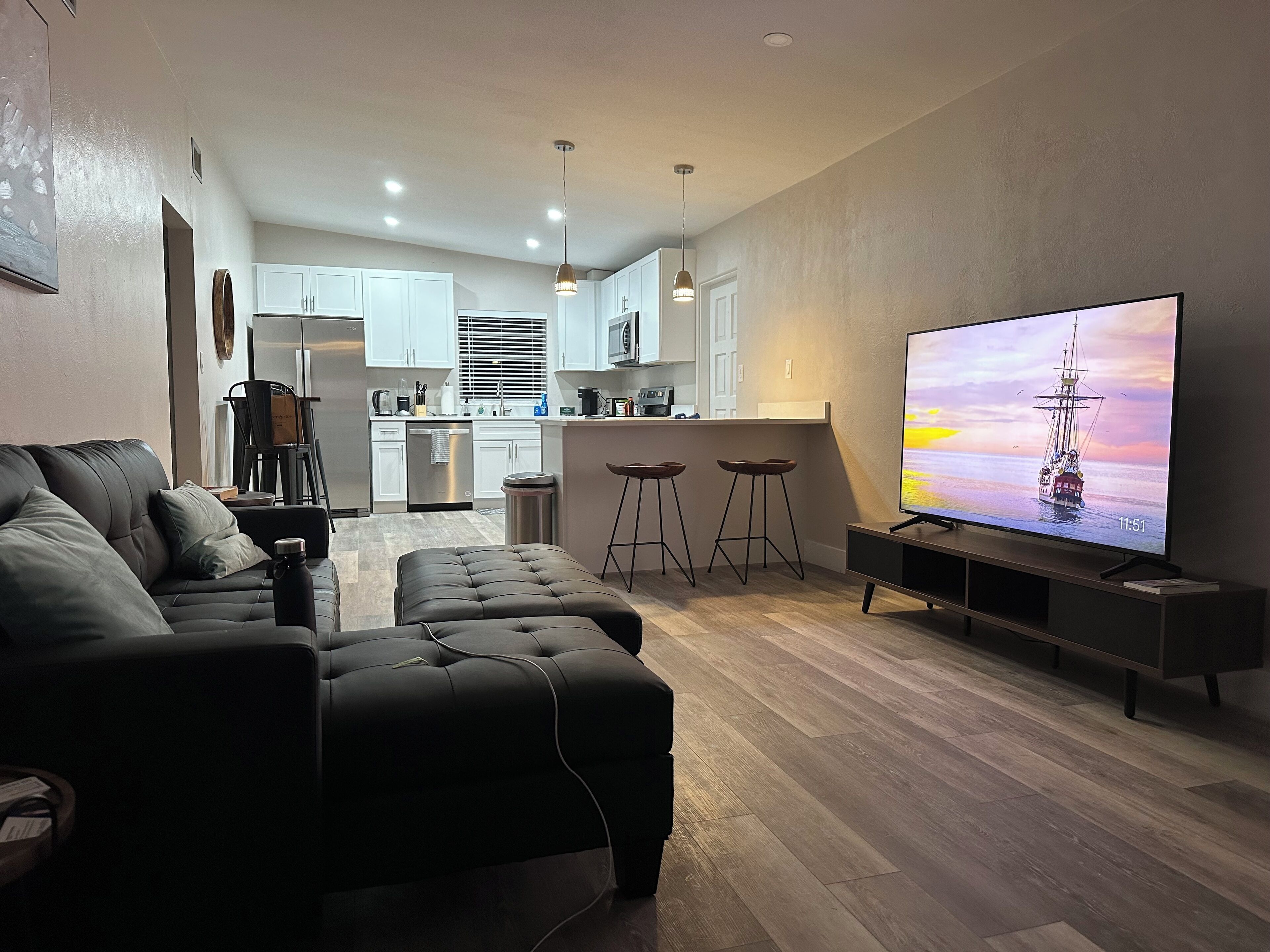 Charming Bungalow in the Heart of Downtown