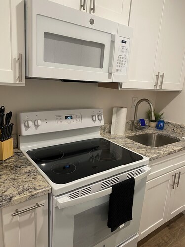 Serene Studio Apt. in Gadsden AL