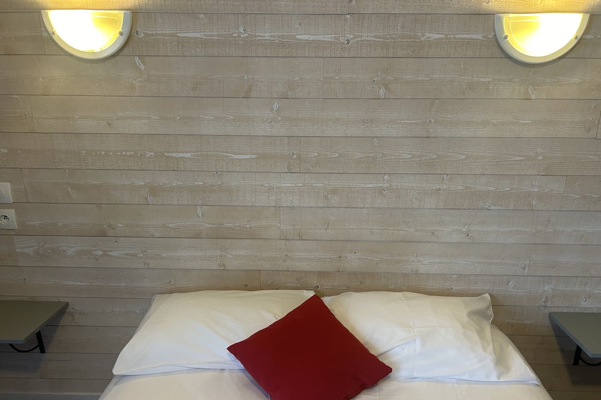 Individually furnished, desk, blackout curtains, iron/ironing board