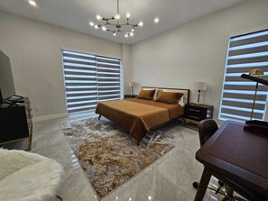 3 bedrooms, iron/ironing board, WiFi