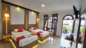 Chambre Deluxe | 1 chambre, bureau, fer et planche Ă  repasser, Wi-Fi gratuit