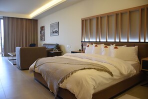 Deluxe Villa | 1 bedroom, premium bedding, memory-foam beds, minibar - Saint Georges Hotel & Resort (Beirut)
