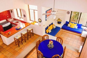 Dining - Casa barby (Ixtapa Zihuatanejo)