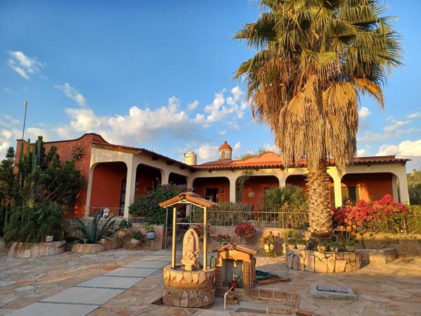 Front of property - CASONA DOS VIDAS (Tequisquiapan)