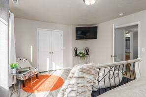 3 chambres, bureau, fer et planche à repasser, Wi-Fi gratuit