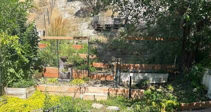 Mountain-View Townhouse