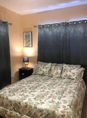 1 Schlafzimmer, kostenloses WLAN, Bettwäsche