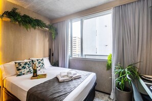 Apartemen | 1 kamar tidur, brankas, setrika/meja setrika, dan Wi-Fi gratis