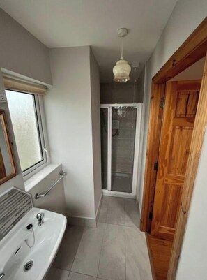 Shower, towels, soap