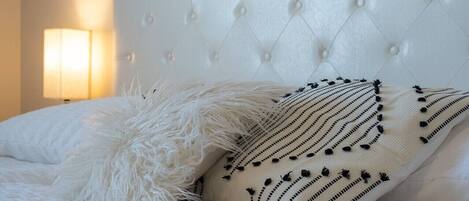 3 chambres, fer et planche à repasser, Wi-Fi gratuit, draps fournis