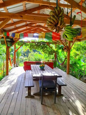 Outdoor dining - Secluded Healing Mountain Retreat @ Finca Remedio Eco Farm (Utuado)