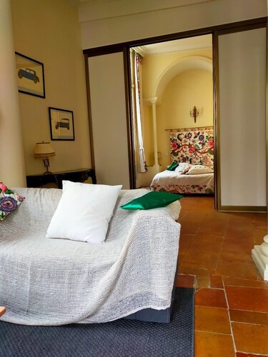 Logis de charme, cœur historique de Toulouse, agréé Par le Comité D.du Tourisme.