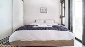 3 Schlafzimmer, Bügeleisen/Bügelbrett