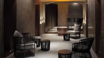 Sauna, Dampfbad, Türkisches Bad/Hamam, Körperbehandlungen