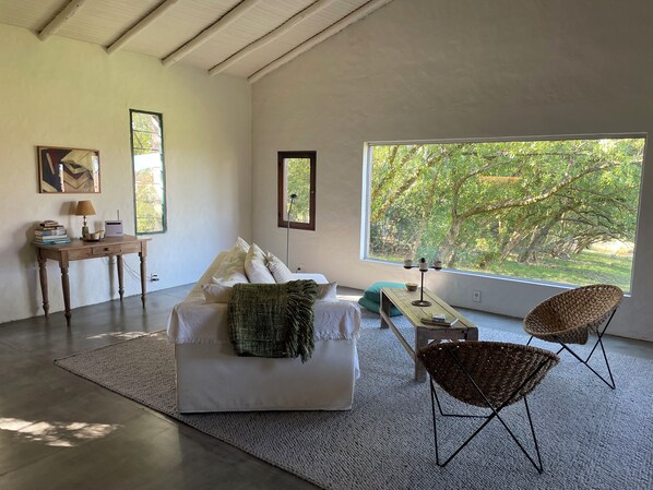 Living area - Minutos a Jose Ignacio, La Casita De Infinita, en el campo, cerca la playa! (Faro de José Ignacio)