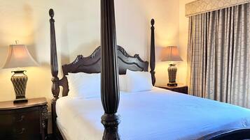 2 bedrooms, desk, free WiFi, bed sheets