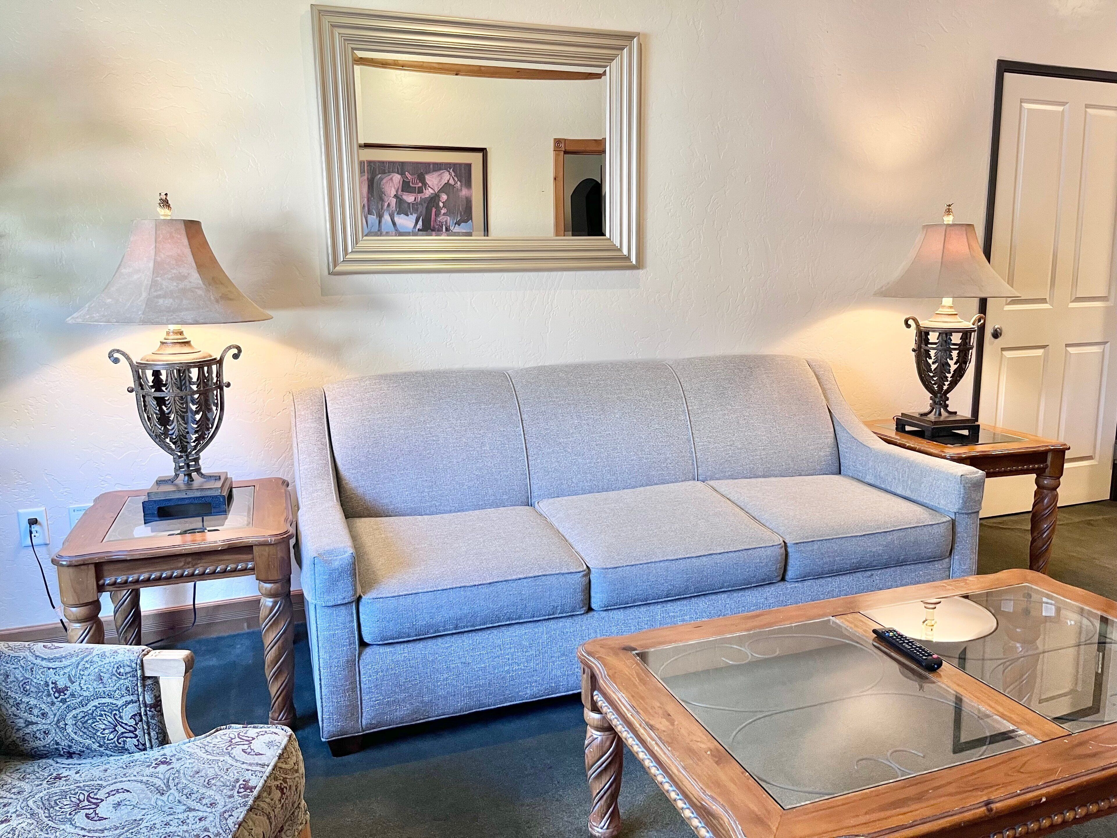 智能电视、壁炉