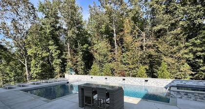 IMMACULATE 5 bedroom home in one of Oxfords most desired neighborhoods w/ a pool