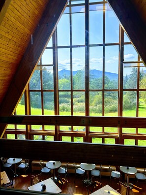 Breakfast, lunch served; local and international cuisine, garden views