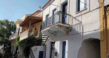 A fully air con 2-bedroom apartment,a cosy living room,fully equipped kitchen.
