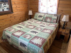 2 عدّة غرف نوم وواي فاي وملاءات أسرّة