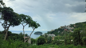Unclassified image, 5 of 10, button - Mismaloya Beach (Puerto Vallarta)