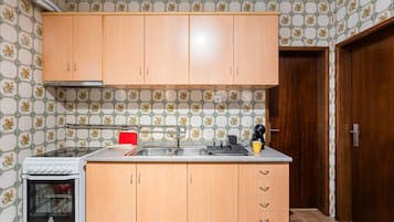 Frigorifero, microonde, forno, macchina per tè/caffè