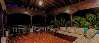 Casa de Amor B-58 .