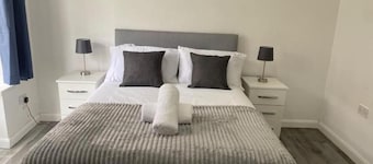 4 BRH for Large Group Birmingham