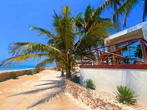 Panoramic Villa, 1 Queen Bed, Kitchen, Beach View | Terrace/patio