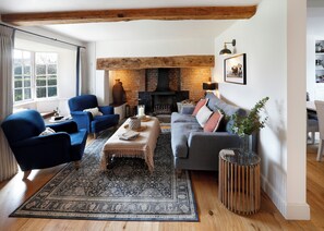 Cottage | Living area
