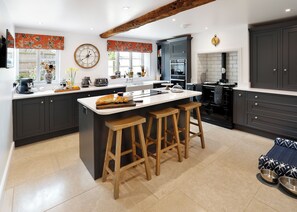 Cottage | Private kitchen - The Old School House (Evesham)