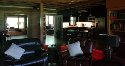 The Lodge at Thunder Sound Studios