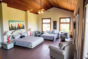 6 Schlafzimmer, Bügeleisen/Bügelbrett, kostenloses WLAN, Bettwäsche