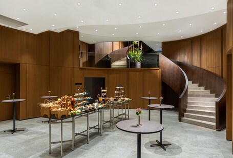 Crowne Plaza Istanbul Ortakoy Bosphorus, an IHG Hotel - Image 41