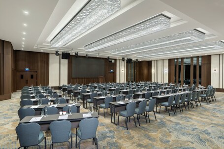 Crowne Plaza Istanbul Ortakoy Bosphorus, an IHG Hotel - Image 46