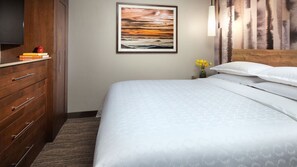 2 bedrooms, iron/ironing board, WiFi, bed sheets - Cozy 2BR Villa in Sheraton Steamboat - Ski in/out! (Steamboat Springs)