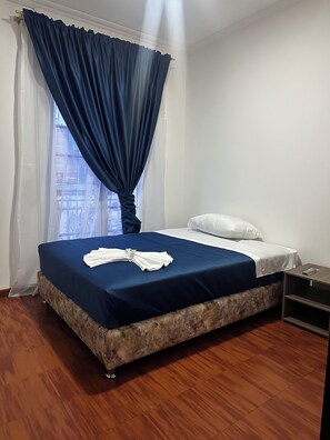 Wifi gratis y ropa de cama