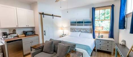 1 soverom, strykejern/-brett, wi-fi og sengetøy