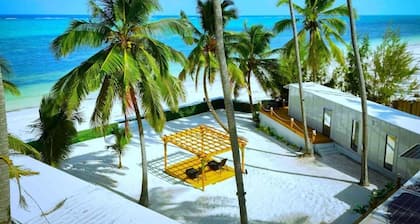Zanzibar Beach House- South