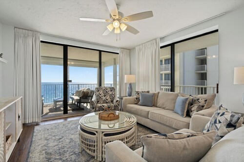 Pelican Pointe 1006 | Gulf Front Views | Spacious Corner Condo | My Beach Getaways