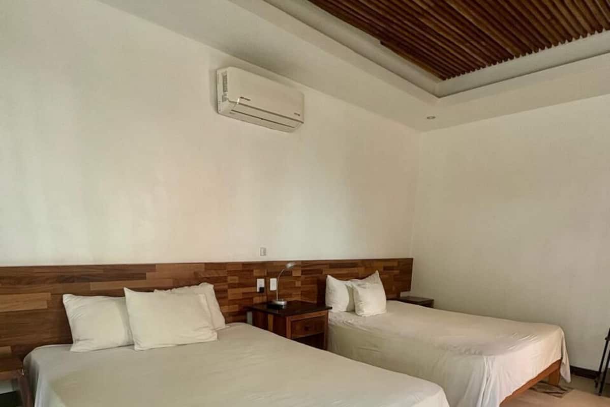 In-room safe, iron/ironing board, free WiFi, bed sheets