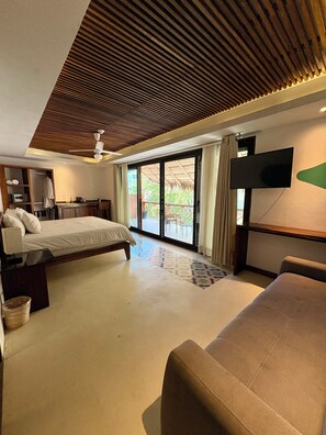 Suíte estúdio superior | Wi-Fi de cortesia, roupa de cama